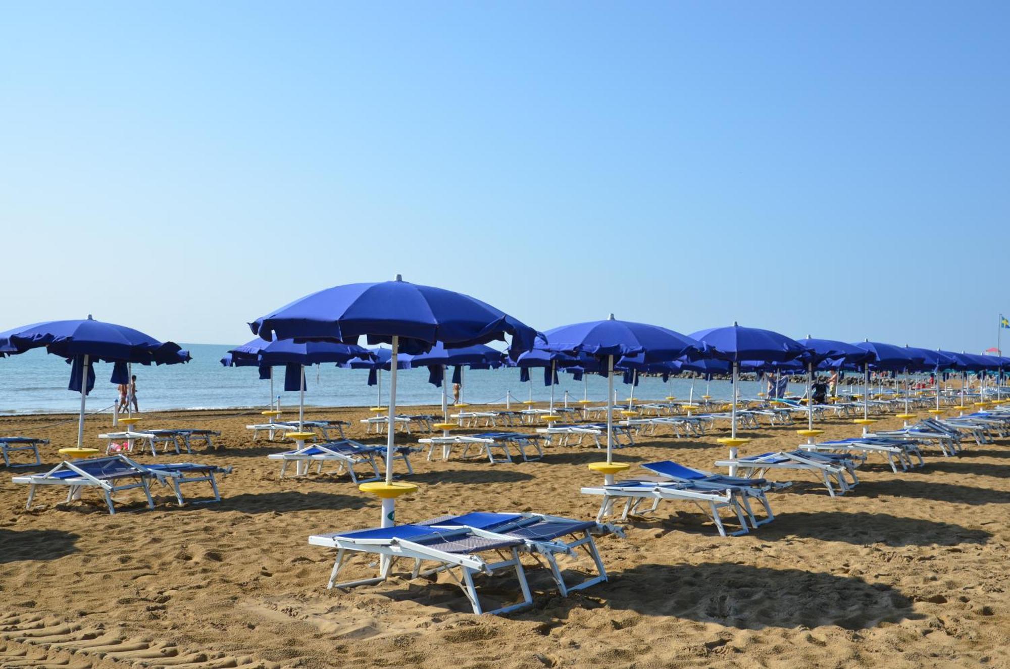 Green Village Eco Resort Lignano Sabbiadoro Exterior photo