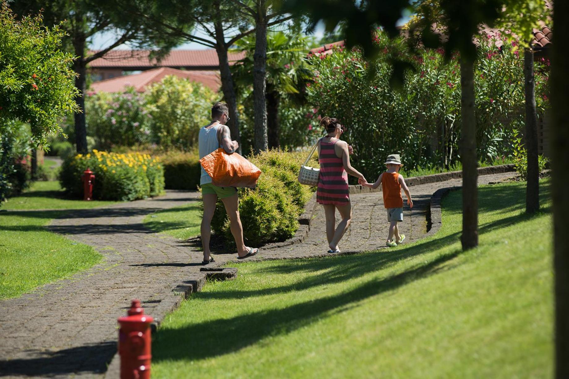 Green Village Eco Resort Lignano Sabbiadoro Exterior photo