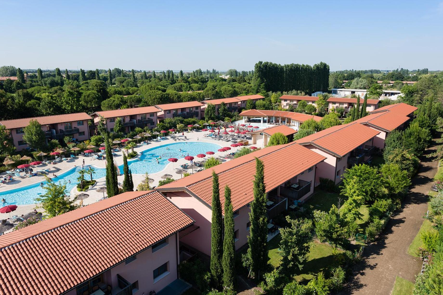 Green Village Eco Resort Lignano Sabbiadoro Exterior photo
